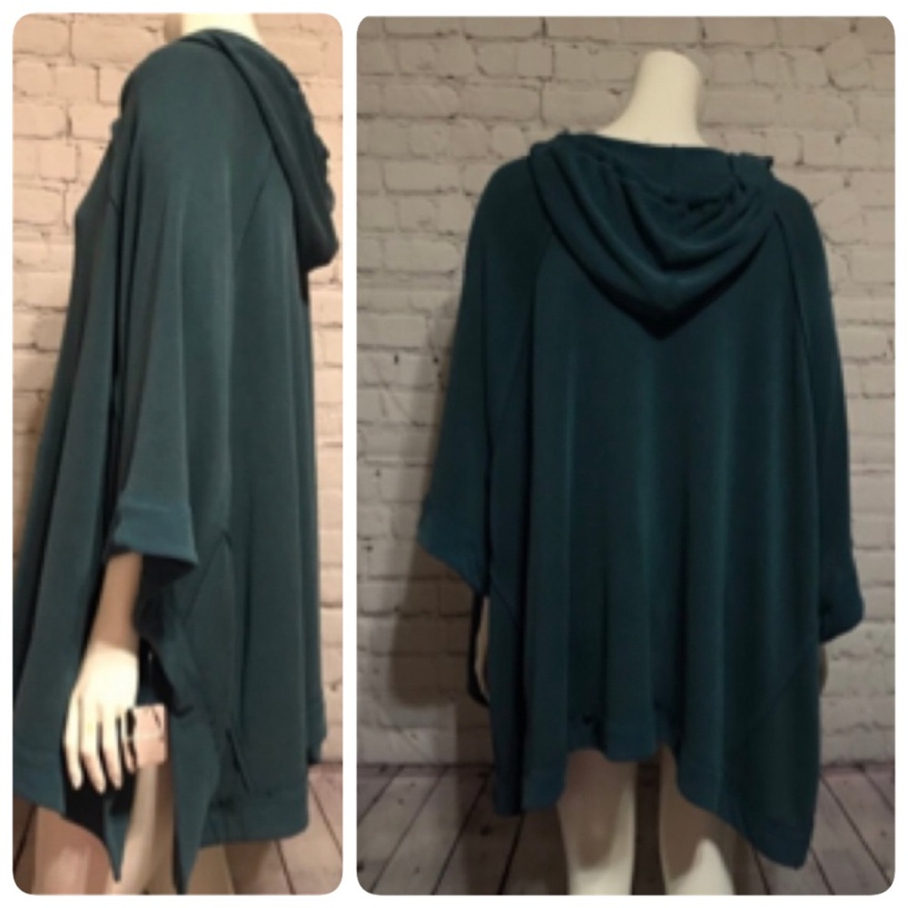 Free People OVERSIZED HOOD PANCHO SIZE SMALL NWT - Picture 8 of 10
